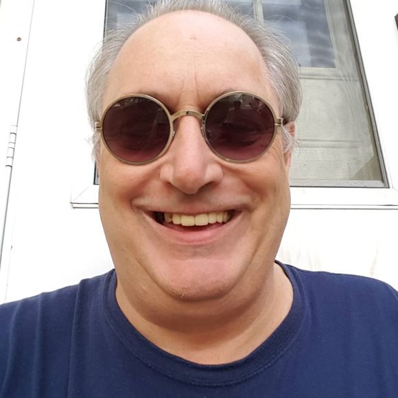 Meet your Posher, Kenneth - Picture 1 of 1